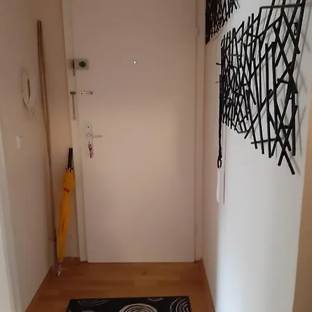 2 Bed/2 Baths In Center Next To Kytaro *