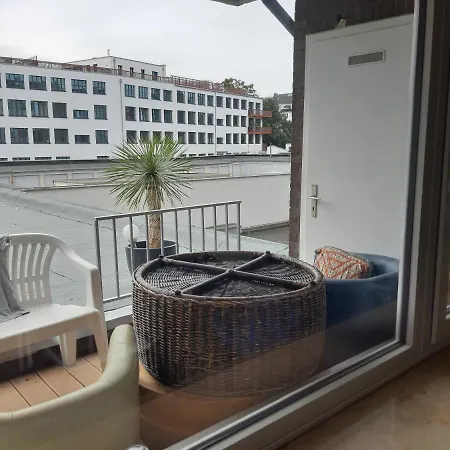 2 Bed/2 Baths In Center Next To Kytaro Apartmán Düsseldorf